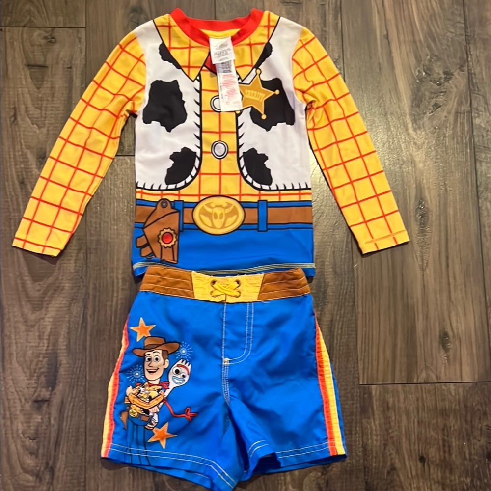 Disney woody Swim Set 3t
